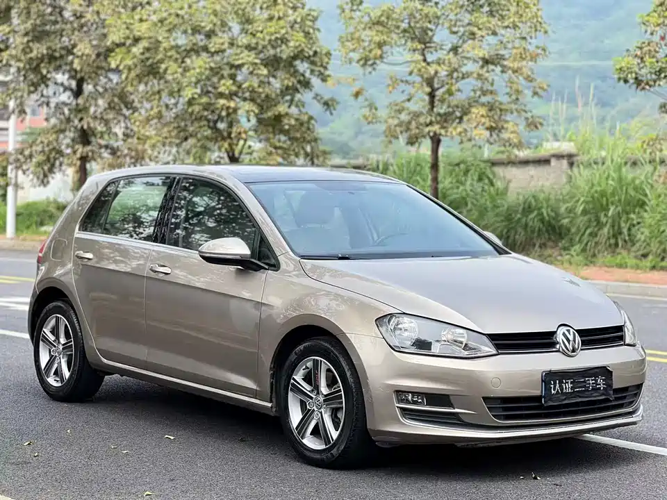 Volkswagen golf