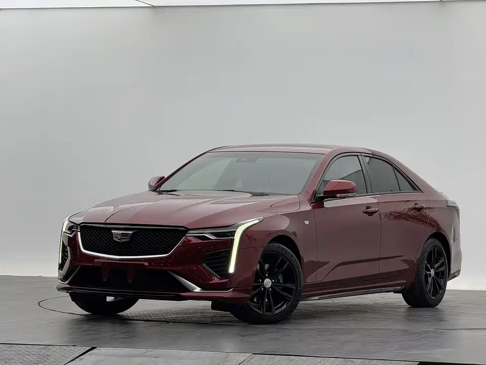 Cadillac CT4