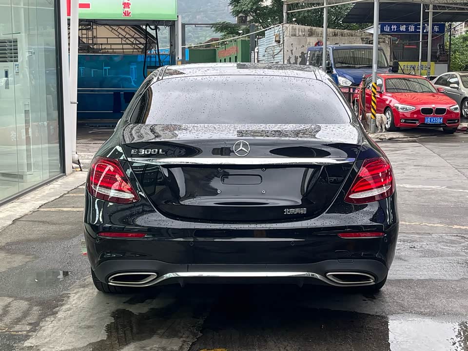 Mercedes-Benz E-class Mercedes-Benz E-class
