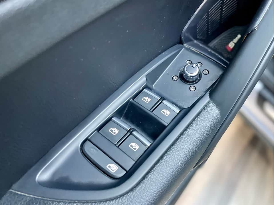 Audi Q5L Audi Q5L