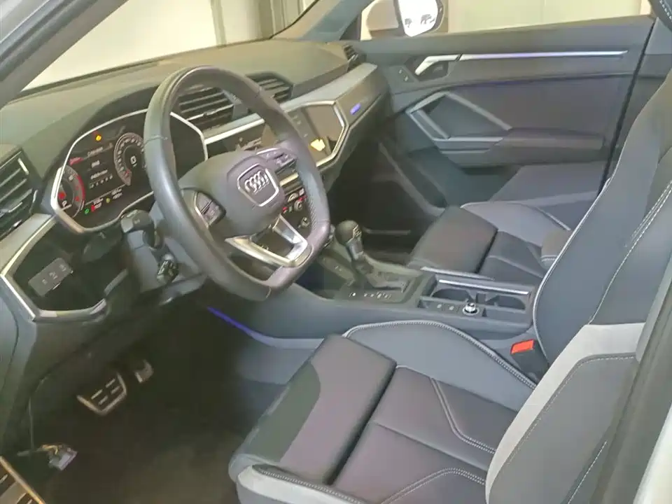 Audi Q3 Audi Q3
