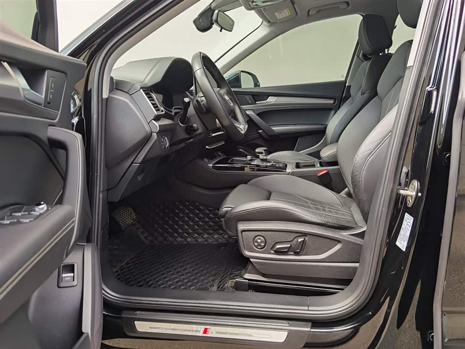 Audi Q5L Audi Q5L