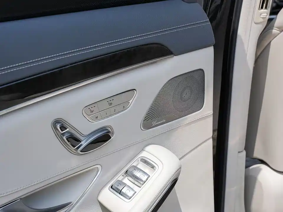 Mercedes-Benz S-class Mercedes-Benz S-class