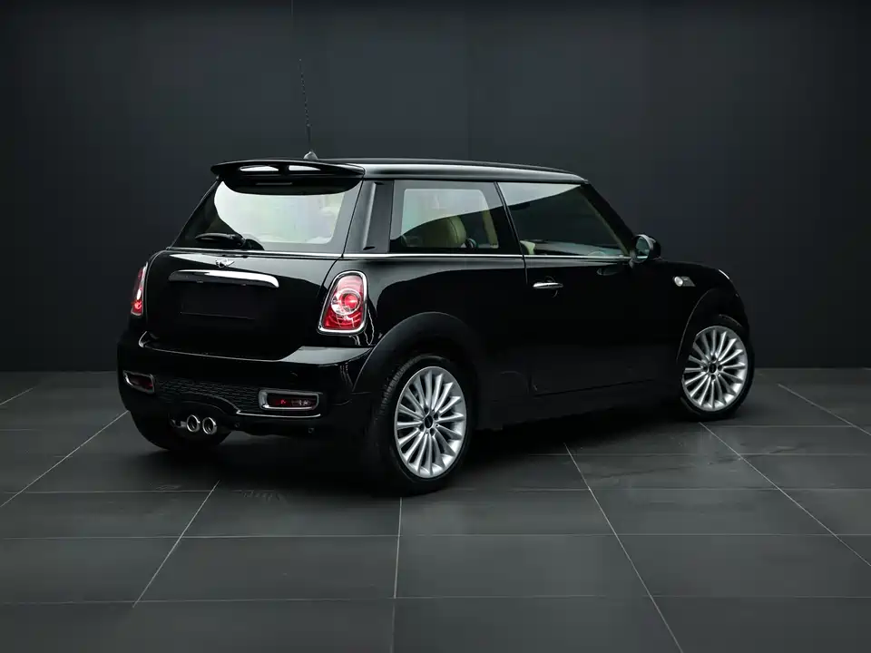 MINI MINI