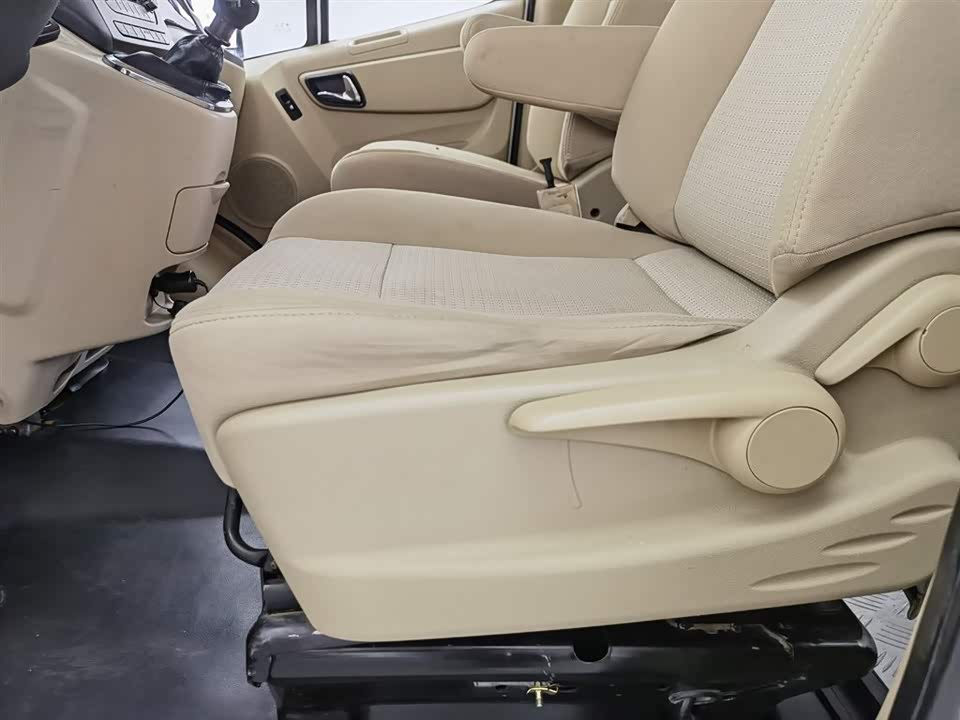 Foton Tuano Foton Tuano