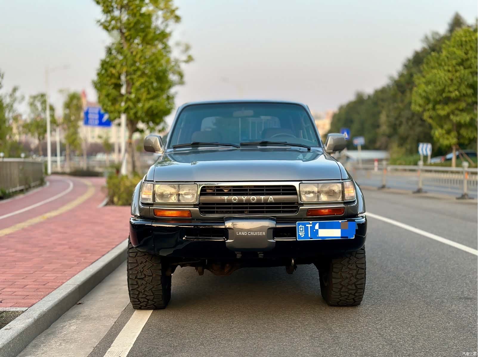 Toyota Land Cruiser, 1994 2