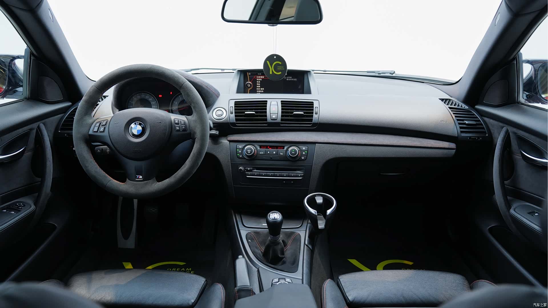 BMW 1 Series, 2012 15