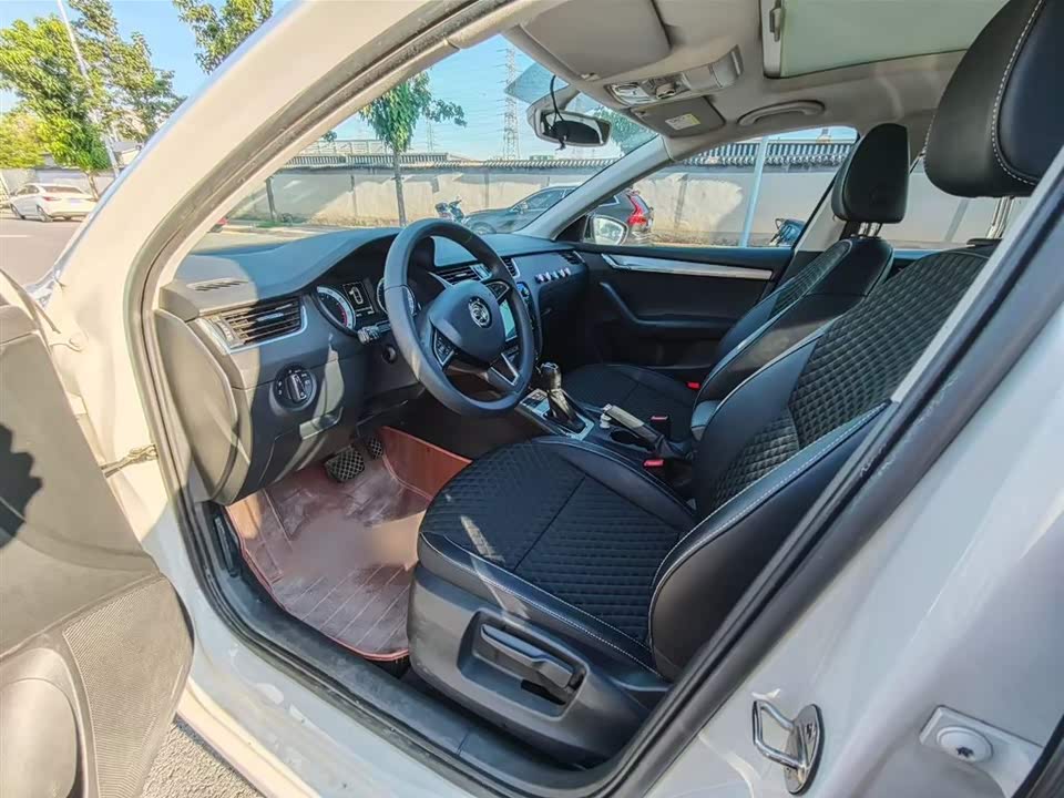 Skoda Octavia Skoda Octavia
