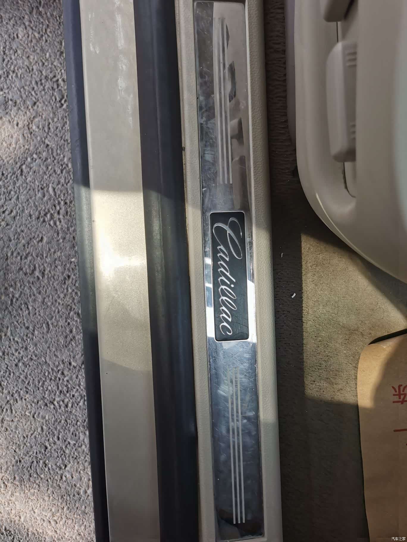 Cadillac SRX, 2011 8