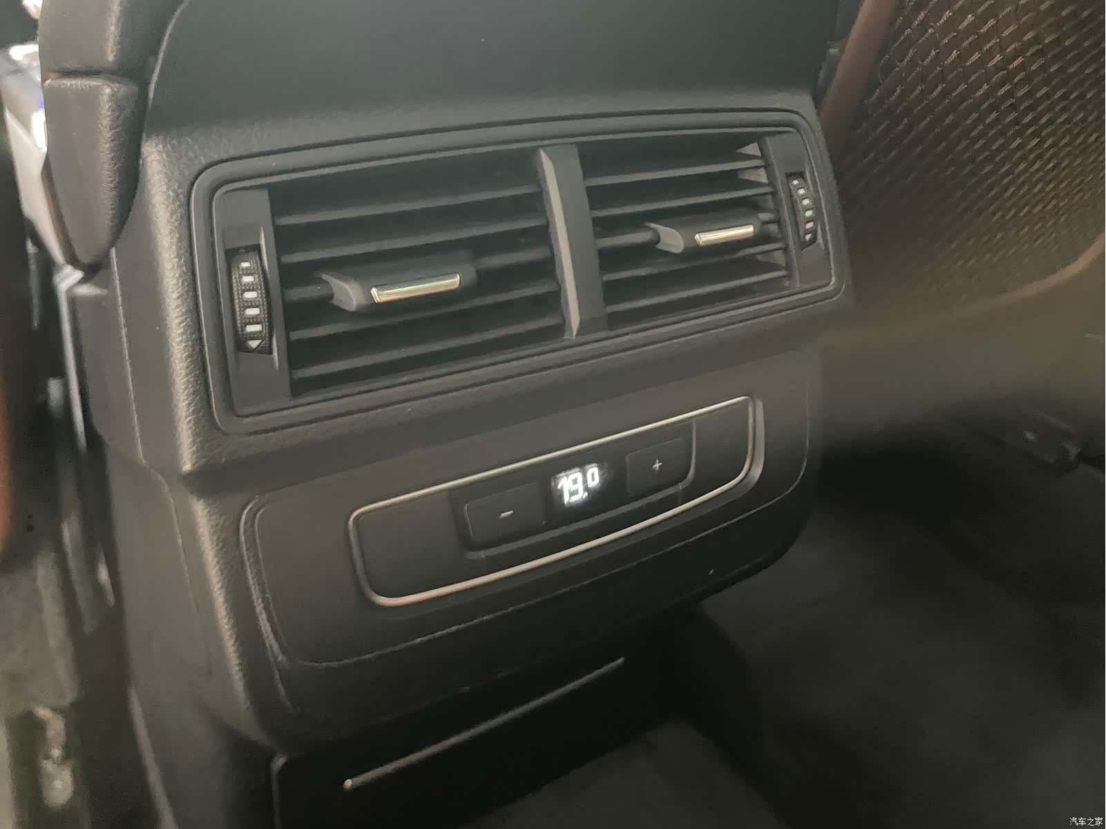 Audi Q7, 2016 24
