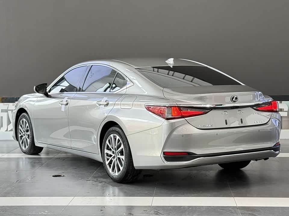 Lexus ES Lexus ES