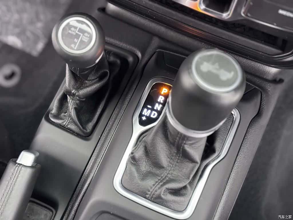 Jeep Wrangler, 2023 19