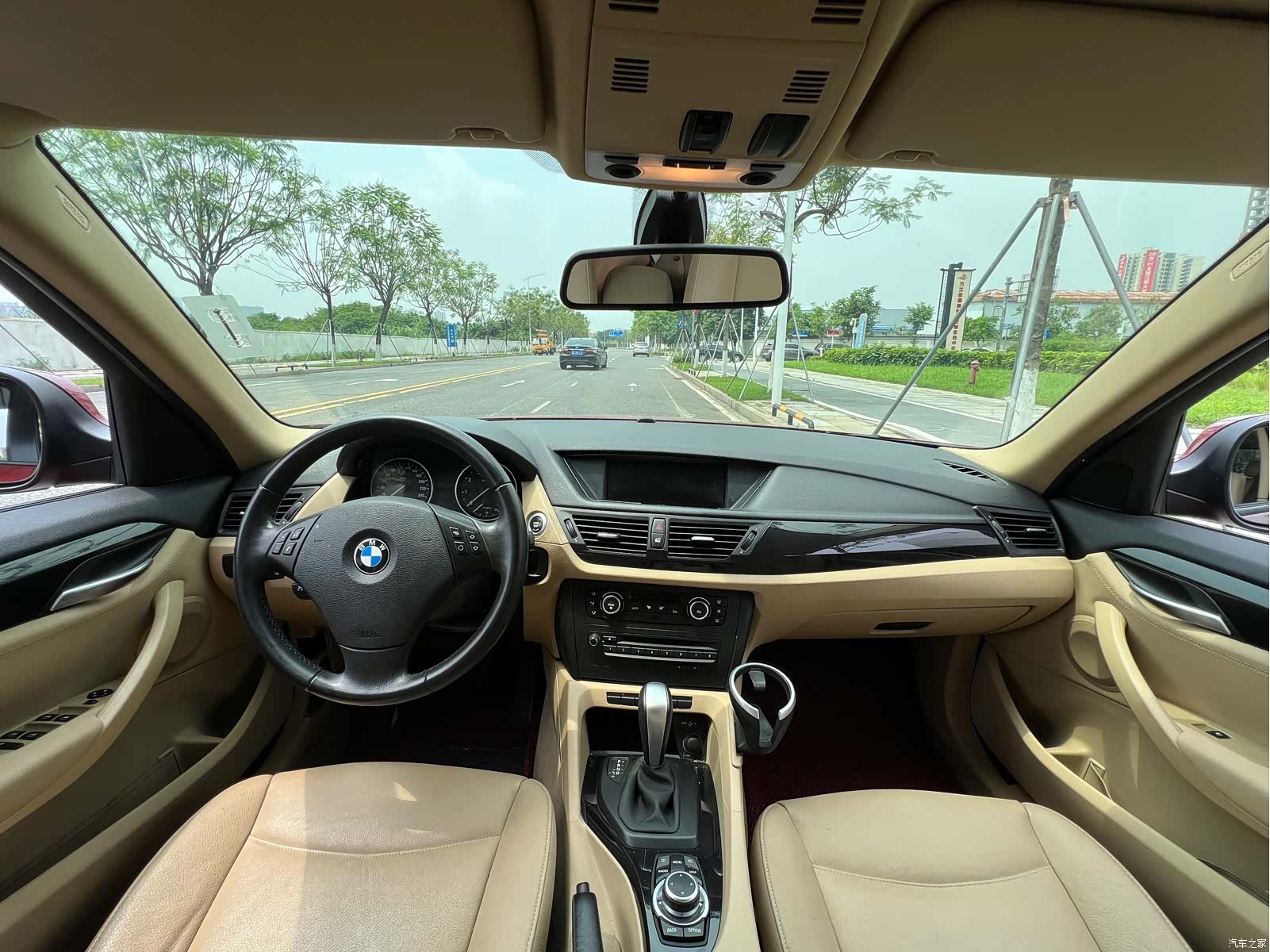 BMW X1, 2011 13