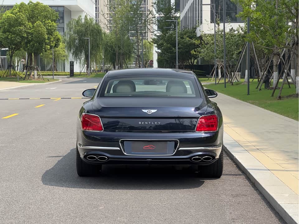 Bentley Flying