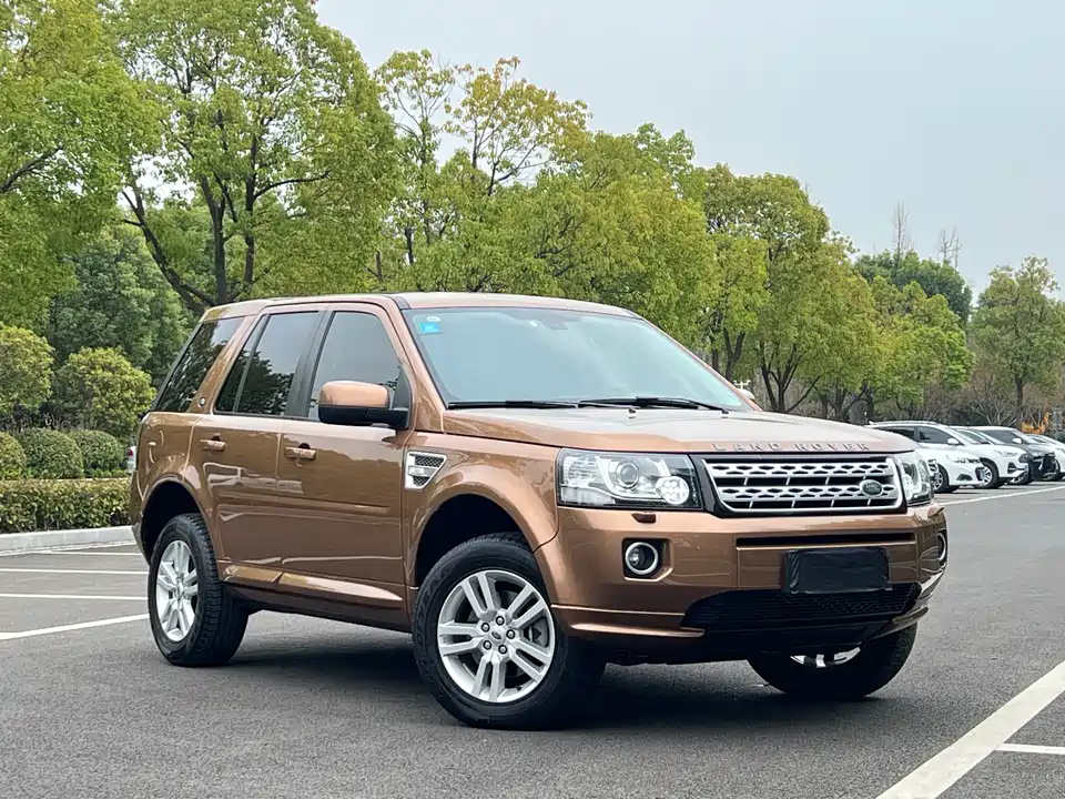 Land Rover Freelander 2