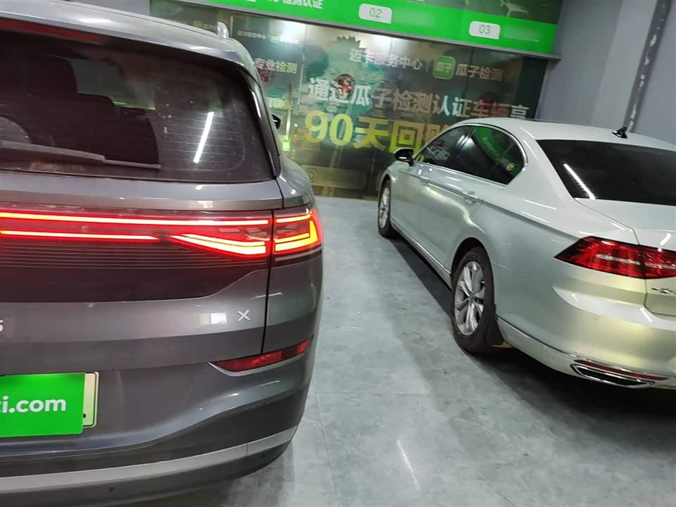 Volkswagen ID.6 X