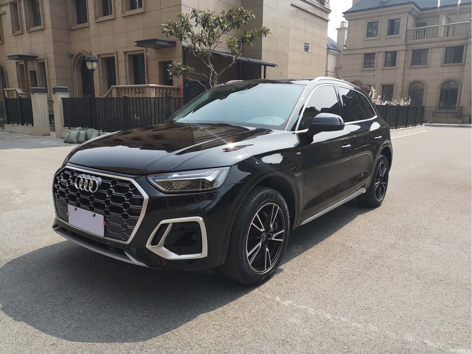 Audi Q5L, 2022 1