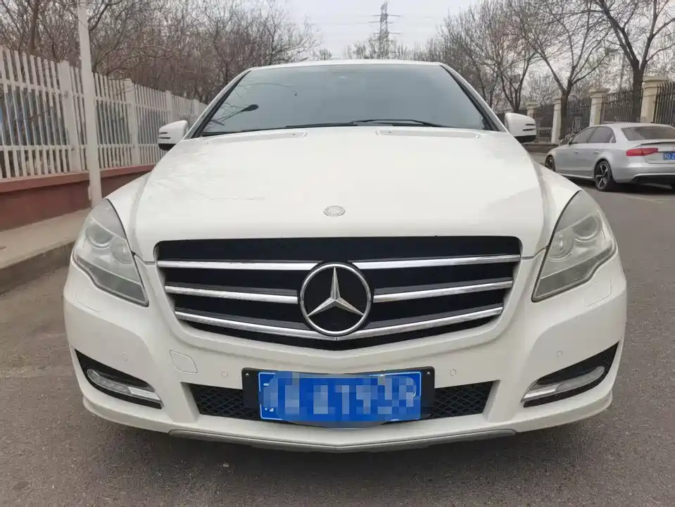 Mercedes-Benz R-class