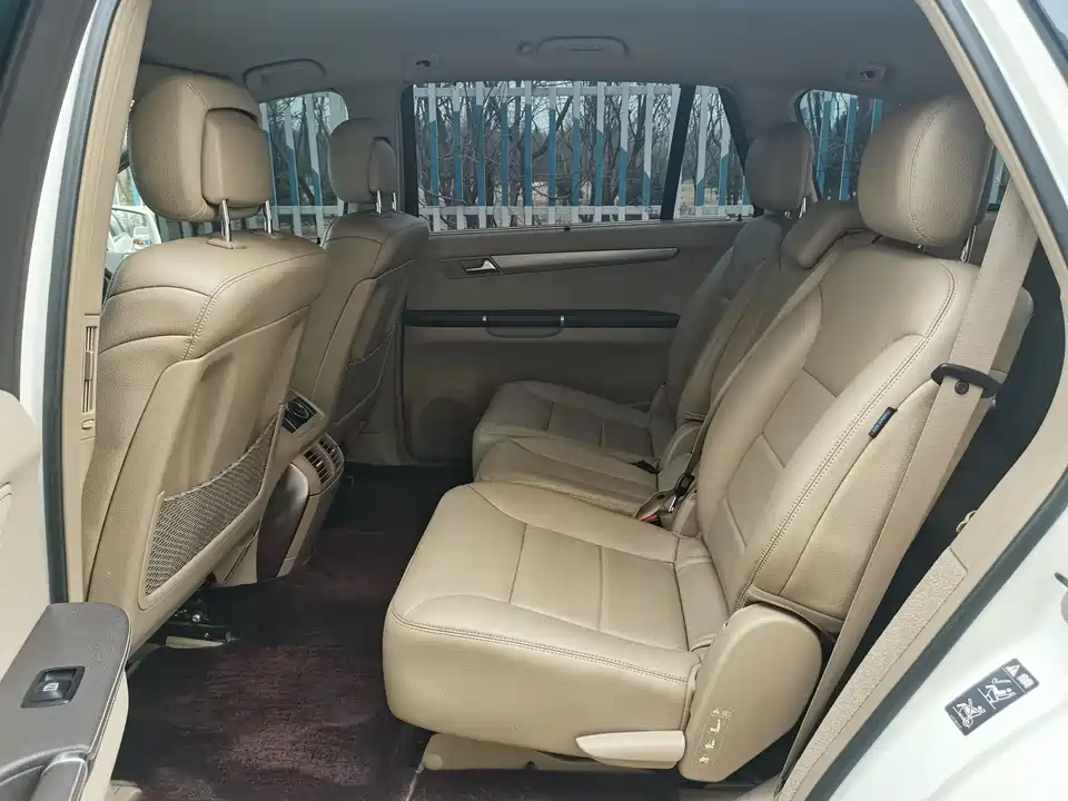 Mercedes-Benz R-class