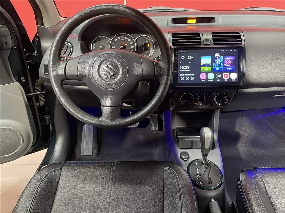Suzuki Swift Suzuki Swift