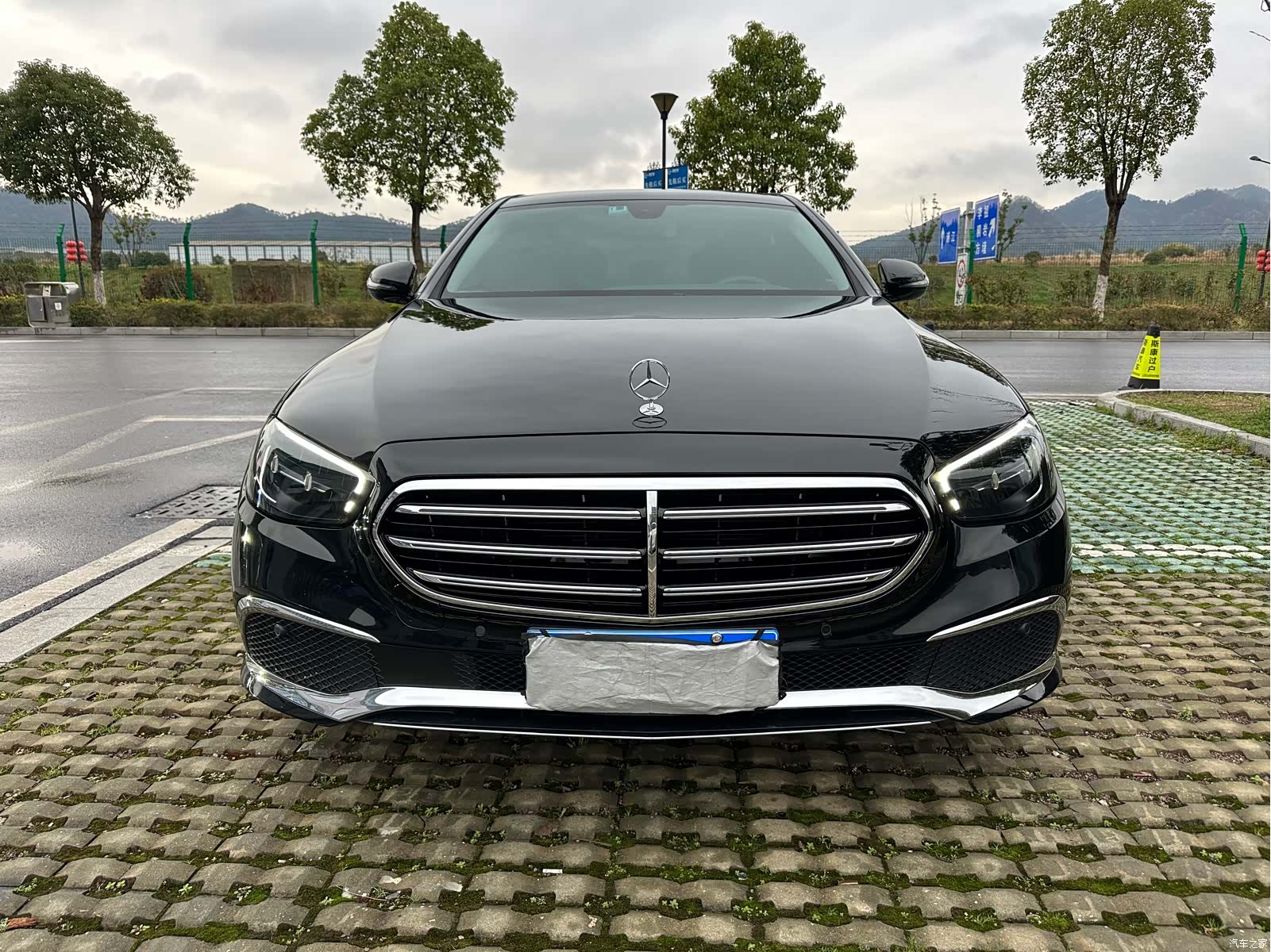 Mercedes-Benz E-Class, 2023 2