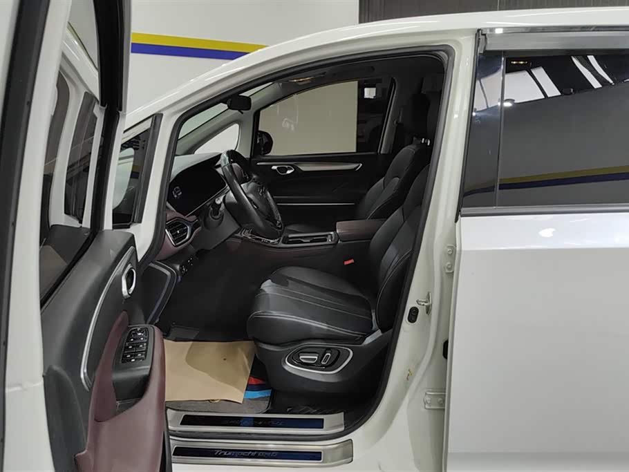 Trumpchi Trumpchi M6