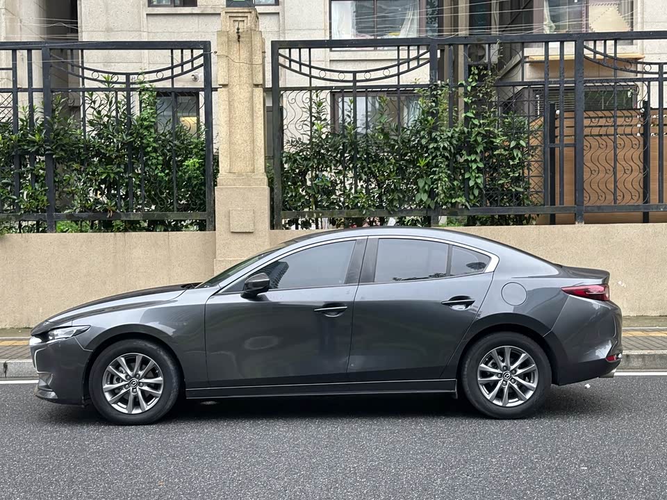 Mazda 3 Angkesaila Mazda 3 Angkesaila