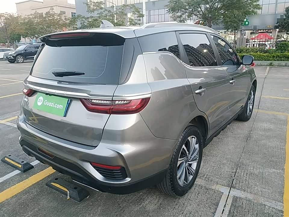 Geely Vision X6