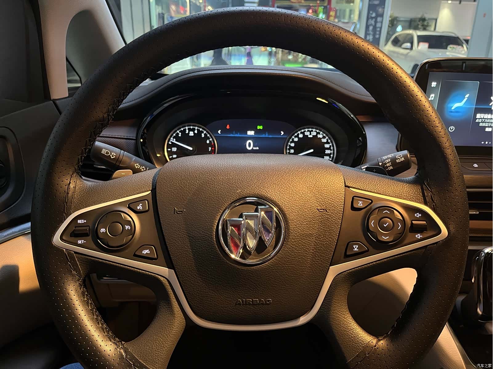 Buick GL8, 2024 23