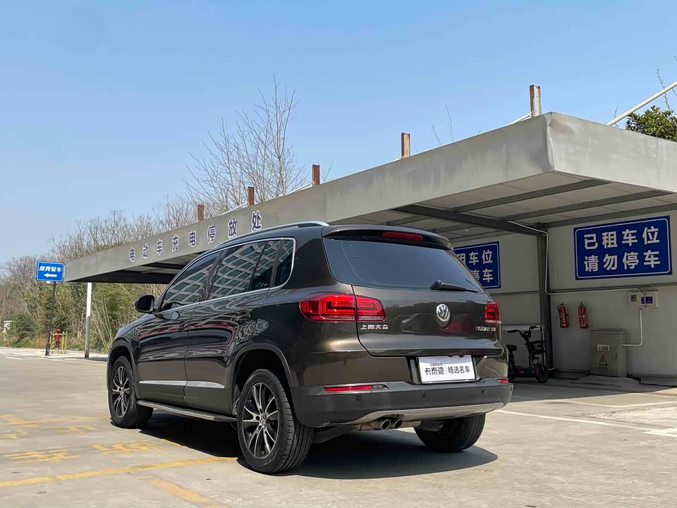 Volkswagen Tiguan Volkswagen Tiguan