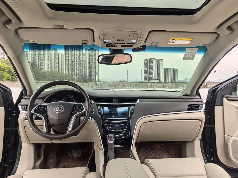 Cadillac XTS