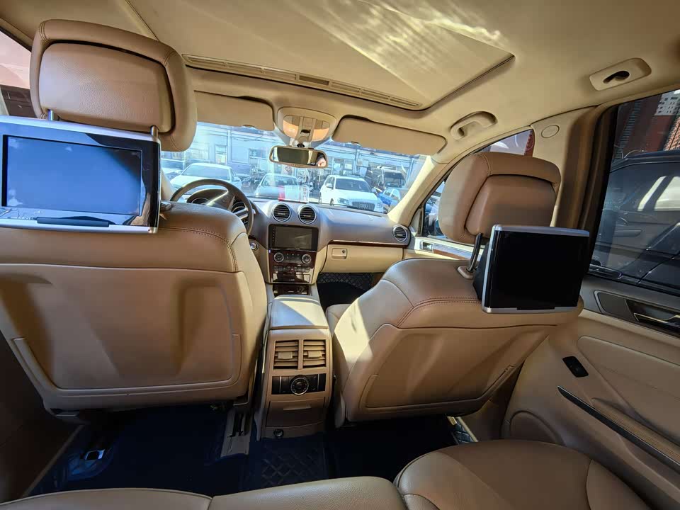 Mercedes-Benz GL grade