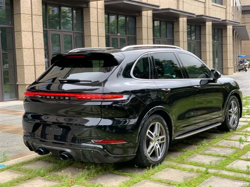 Porsche Cayenne, 2013 4