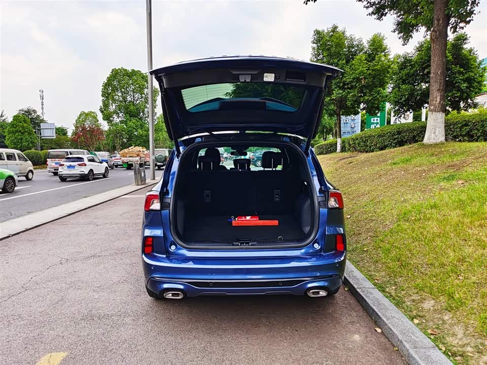 Ford Ruiji Ford Ruiji