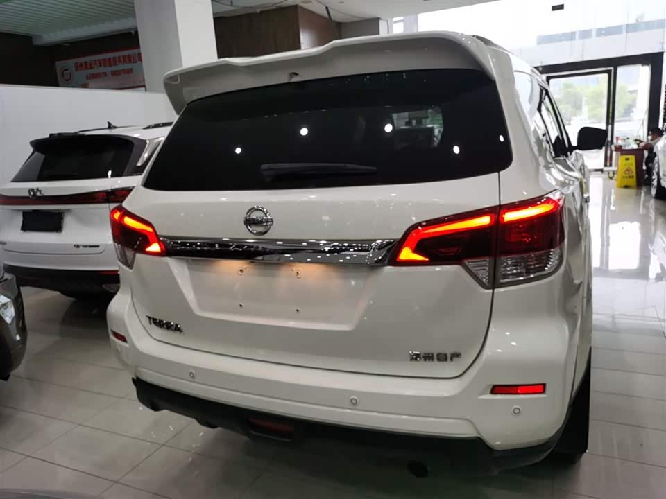 Nissan Tuda Nissan Tuda