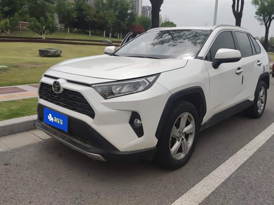 Toyota RAV4 Rongfang