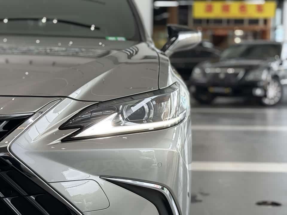 Lexus ES Lexus ES