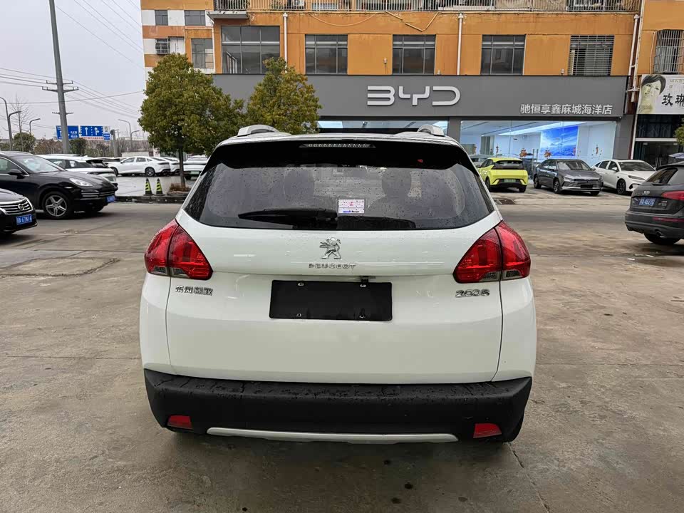 Peugeot 2008 Peugeot 2008