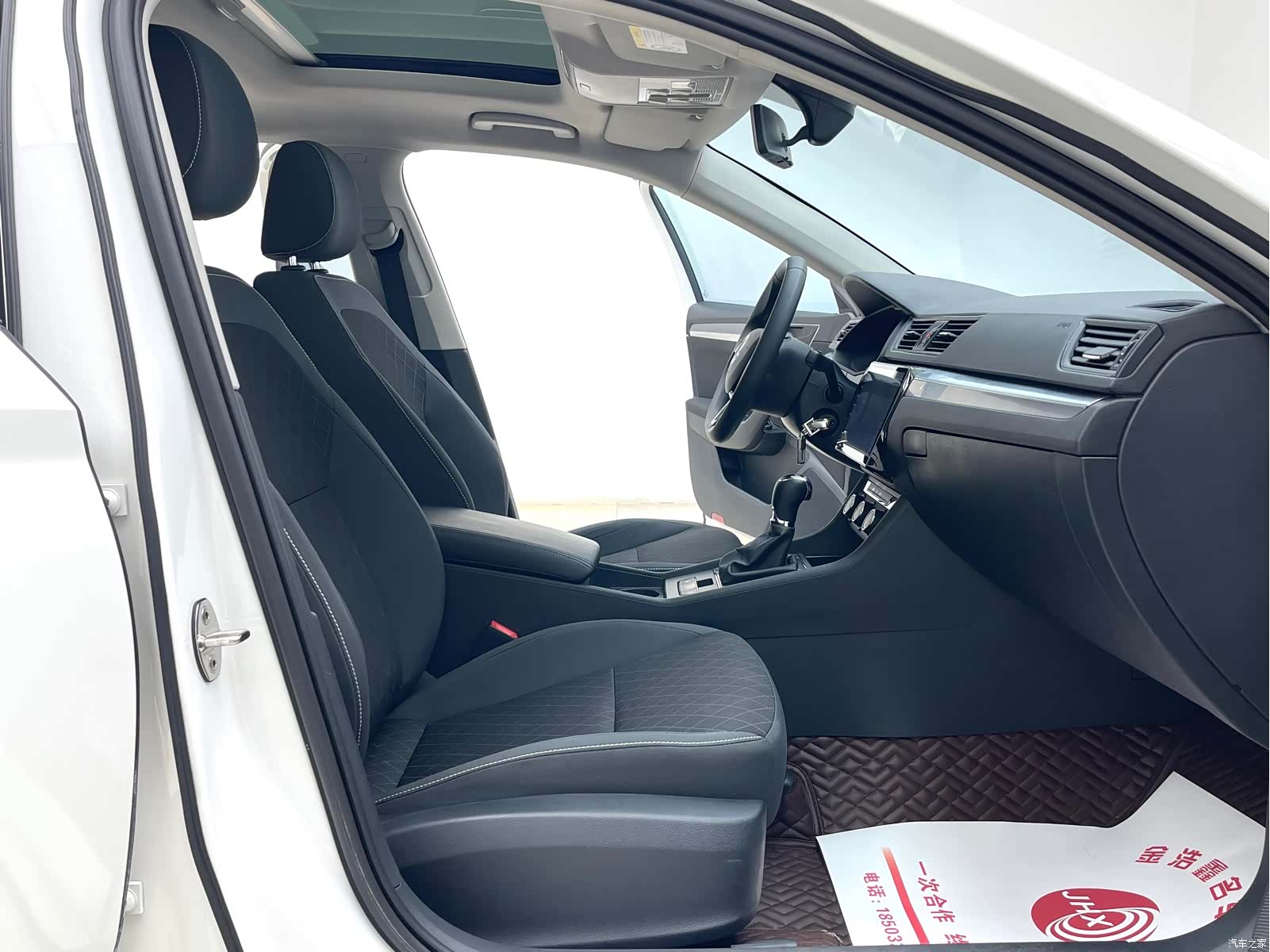 Skoda Superb, 2022 11