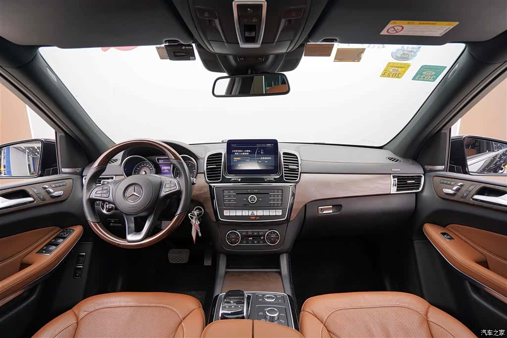 Mercedes-Benz GLS, 2017 13