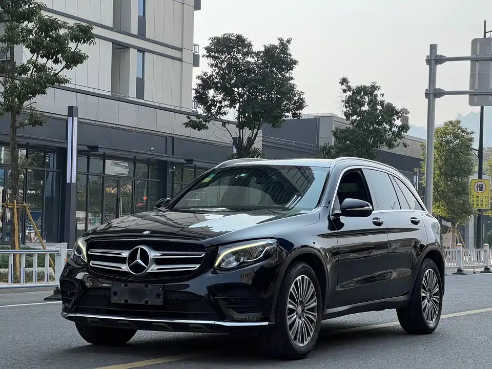 Mercedes-Benz GLC Mercedes-Benz GLC