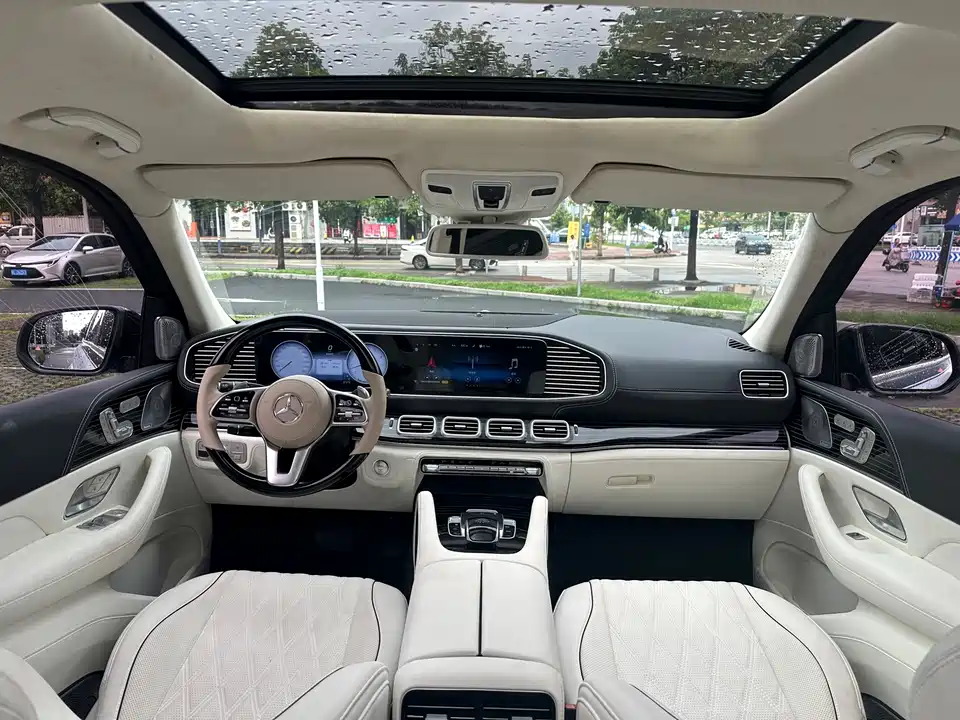 Mercedes-Benz GLS Mercedes-Benz GLS
