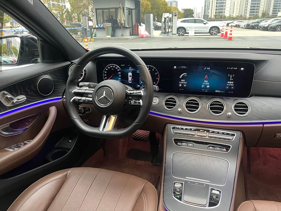 Mercedes-Benz E-class Mercedes-Benz E-class