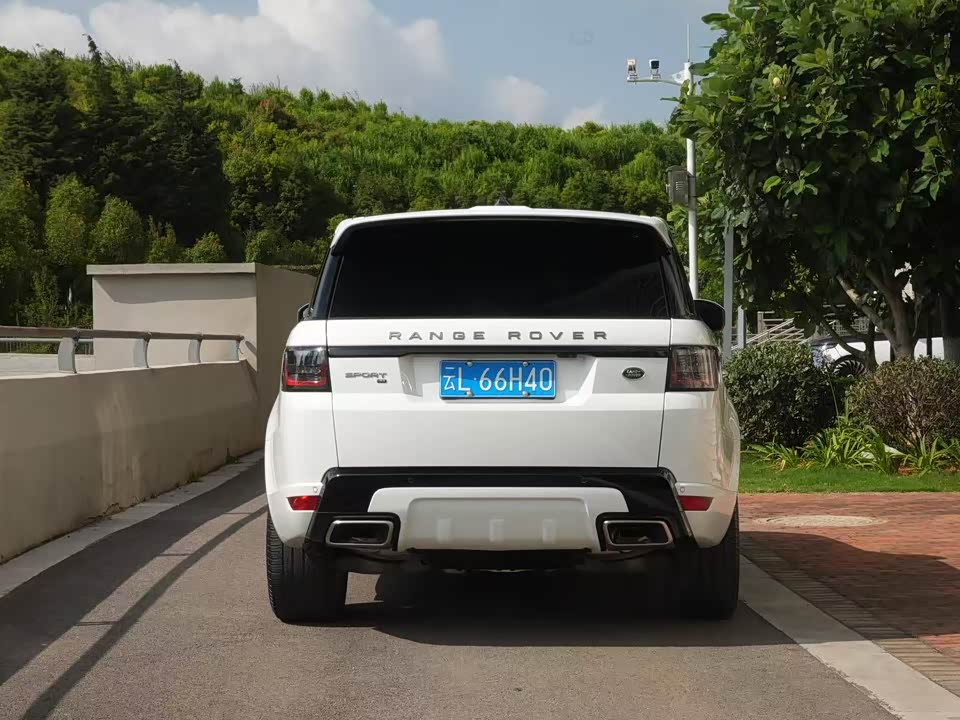 Land Rover Range Rover Sport Land Rover Range Rover Sport