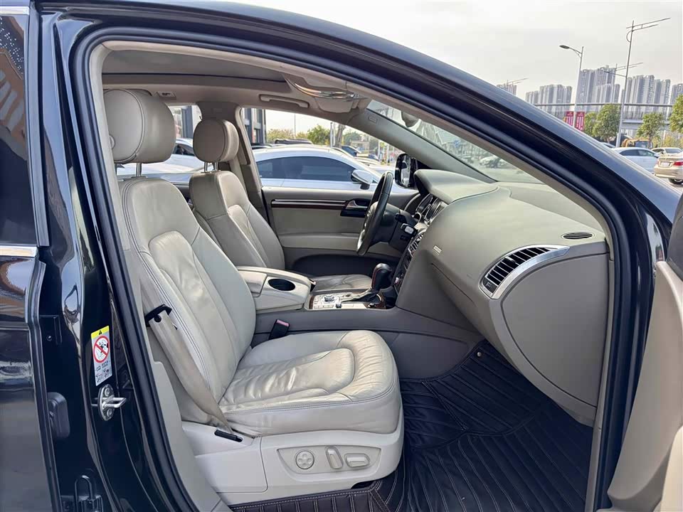 Audi Q7 Audi Q7