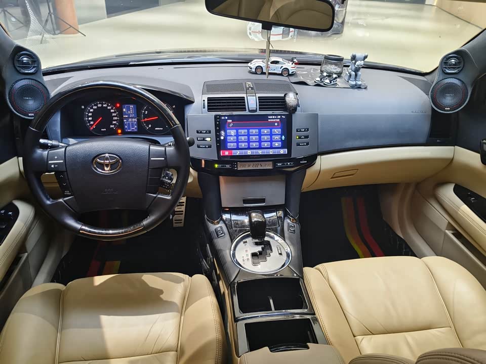 Toyota Reiz Toyota Reiz