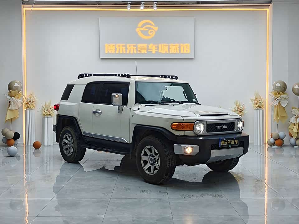 Toyota FJ Cool Luze