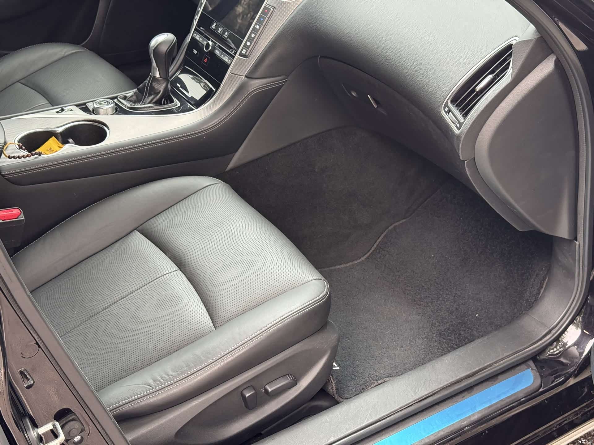 Infiniti Q50L, 2017 21