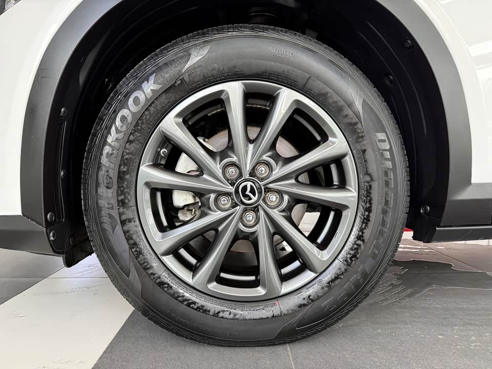 Mazda CX-4