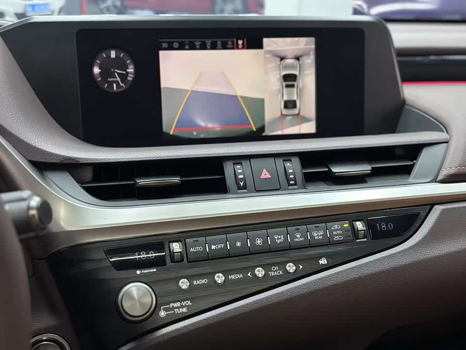 Lexus ES Lexus ES